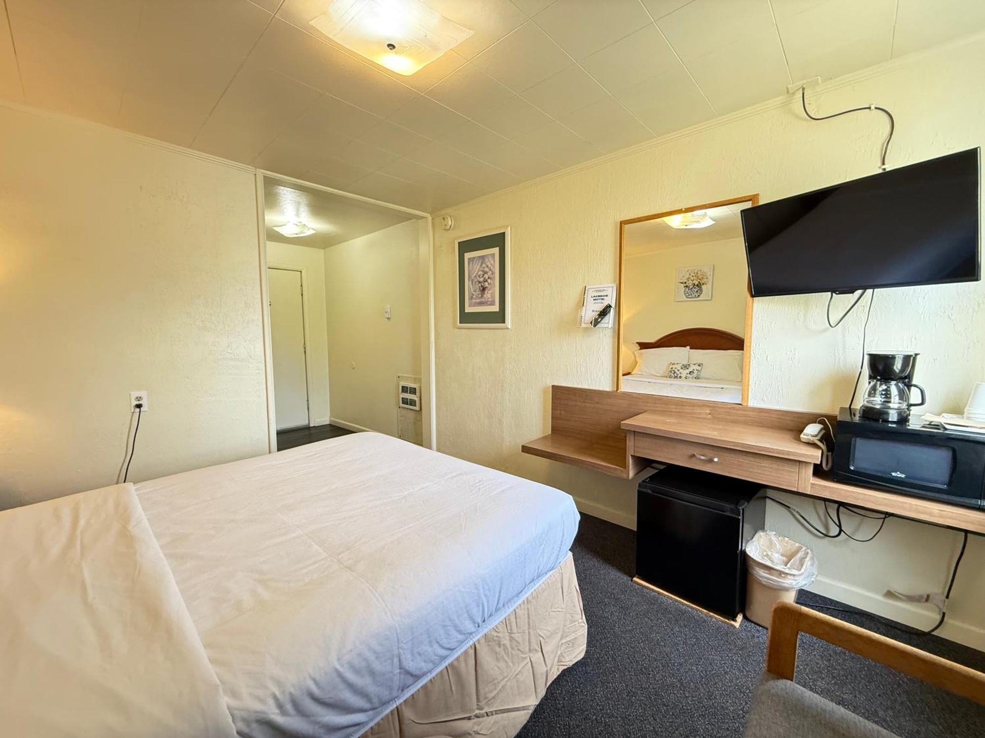 Lakeside Motel Moses Lake Exterior photo